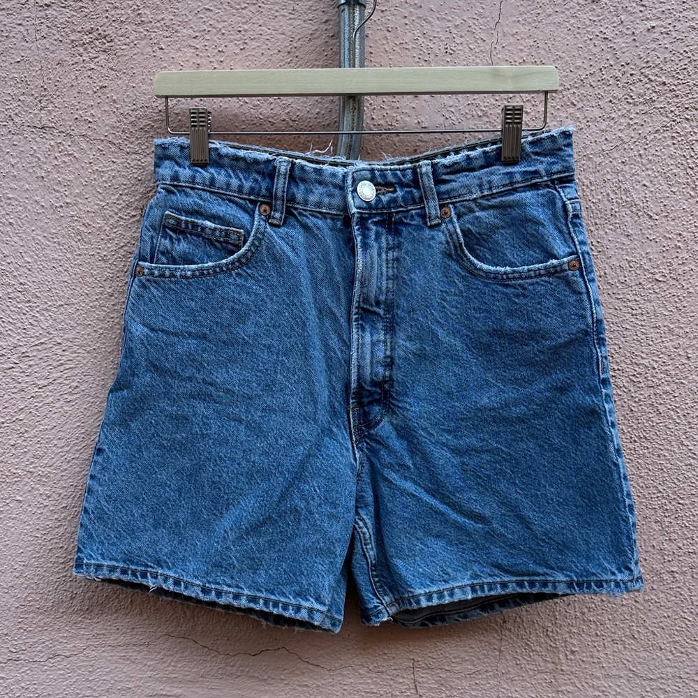 Zara Women’s A-Line Denim Shorts